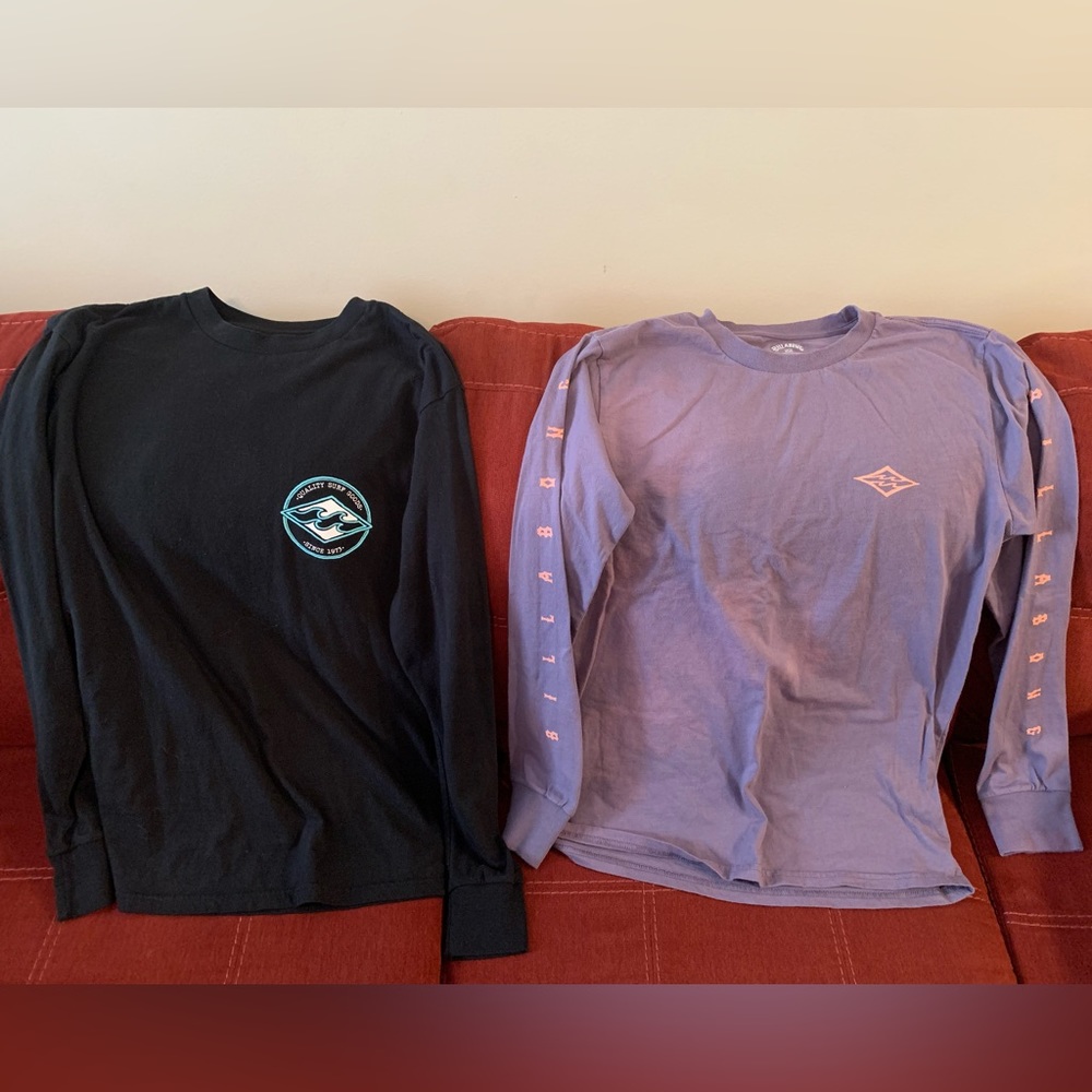 COPY - Two HURLEY long sleeve T-shirt, size SMALL